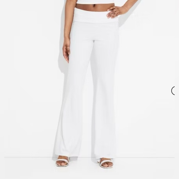 Wild Fable Mid-Rise Foldover Flare Leggings White Medium - Picture 2 of 3